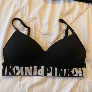 VS PINK PUSH-UP SPORTS BRA